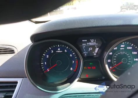 2013 Hyundai Elantra Gls z USA, uszkodzony, nr VIN 5NPDH4AE4DH228880